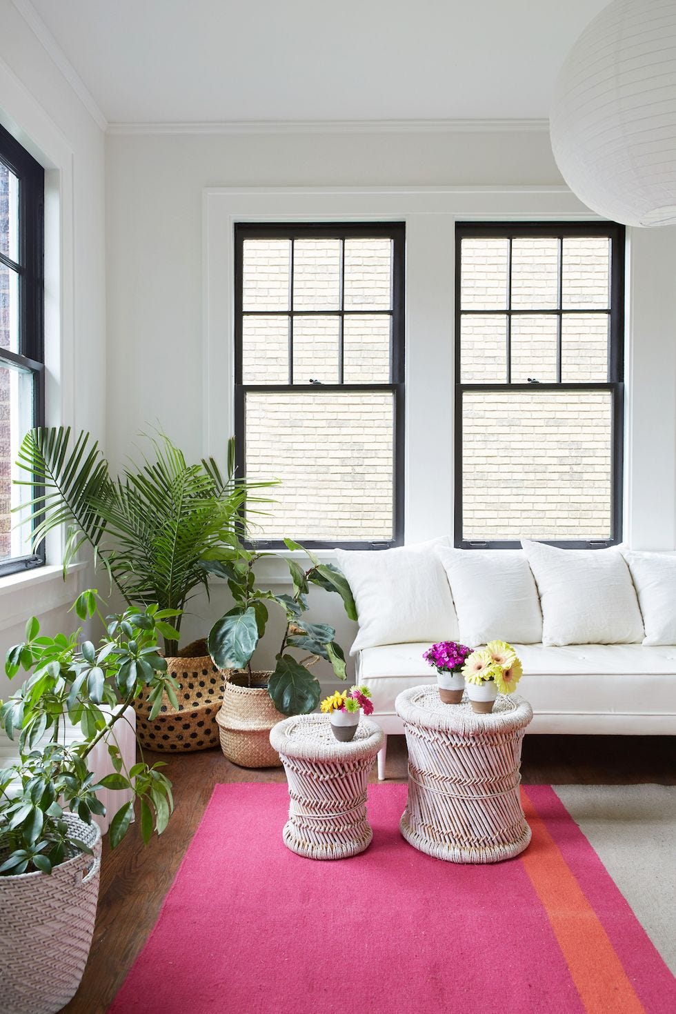 quick-and-easy-decor-ideas-1555431308-65295f951a6d5
